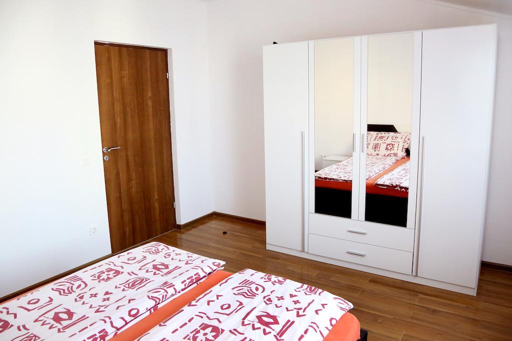 Vila Nona Apartment Sibiu Room photo