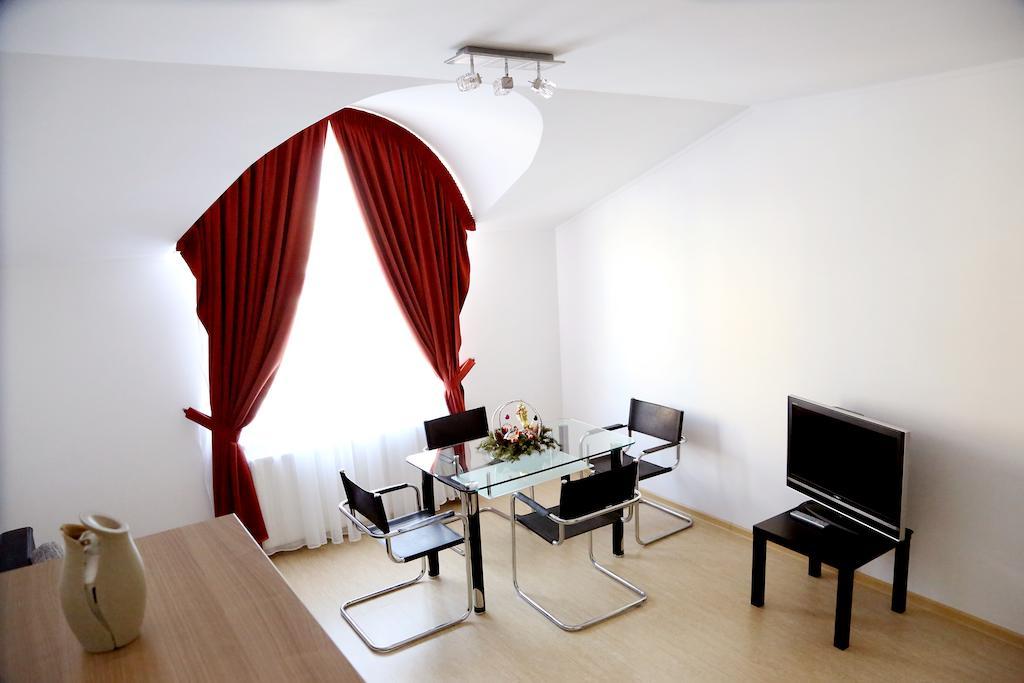 Vila Nona Apartment Sibiu Room photo